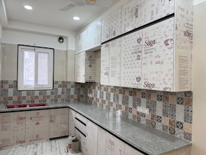 Kitchen in 2 BHK Builder Floor at Sector 46 – for Rent
