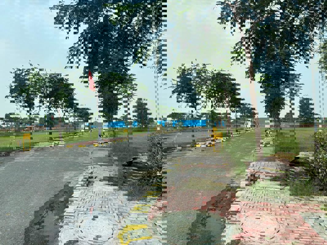 Plot For Sale in BPTP Parkland