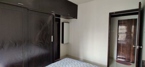 Room in 2 BHK Apartment at Eversmile CHS, Andheri West – for Rent