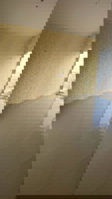 3 BHK 1700 Sq.Ft. Apartment in Amrapali Crystal Homes