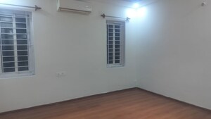 Room in 3 BHK Apartment at Jubilee Hills – for Rent