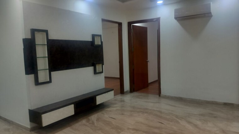 Room, jubilee hills 3 Bedroom 2400 Sq.Ft. Apartment In Jubilee Hills Hyderabad 9915624