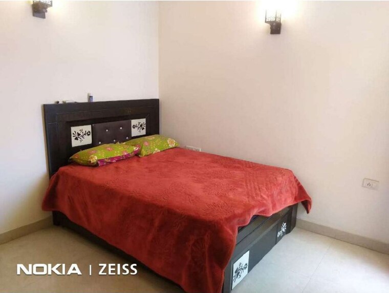 Bedroom, sector 12 dwarka 5 Bedroom 3800 Sq.Ft. Apartment In Sector 12 Dwarka Delhi 9898410