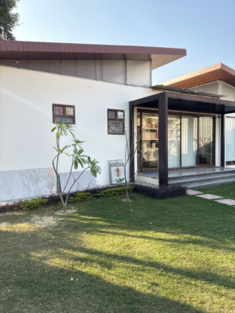 Exterior View, imperial-residency-banaura-husainbari 4 Bedroom 3420 Sq.Ft. Apartment In Banaura Husainbari Lucknow 9915743