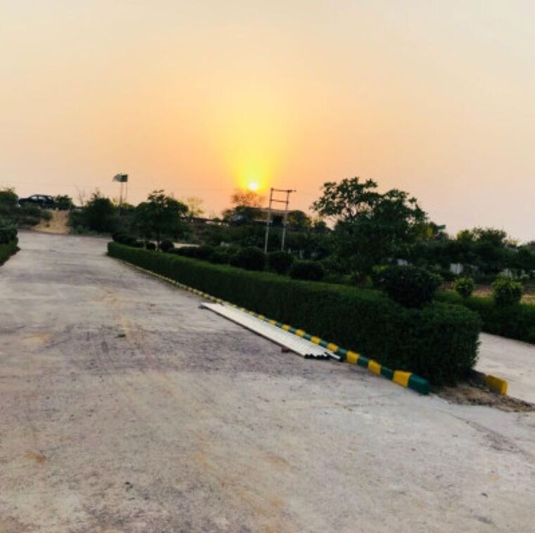 undefined, jewar  779 Sq.Ft. Plot In Jewar Greater Noida 9915649