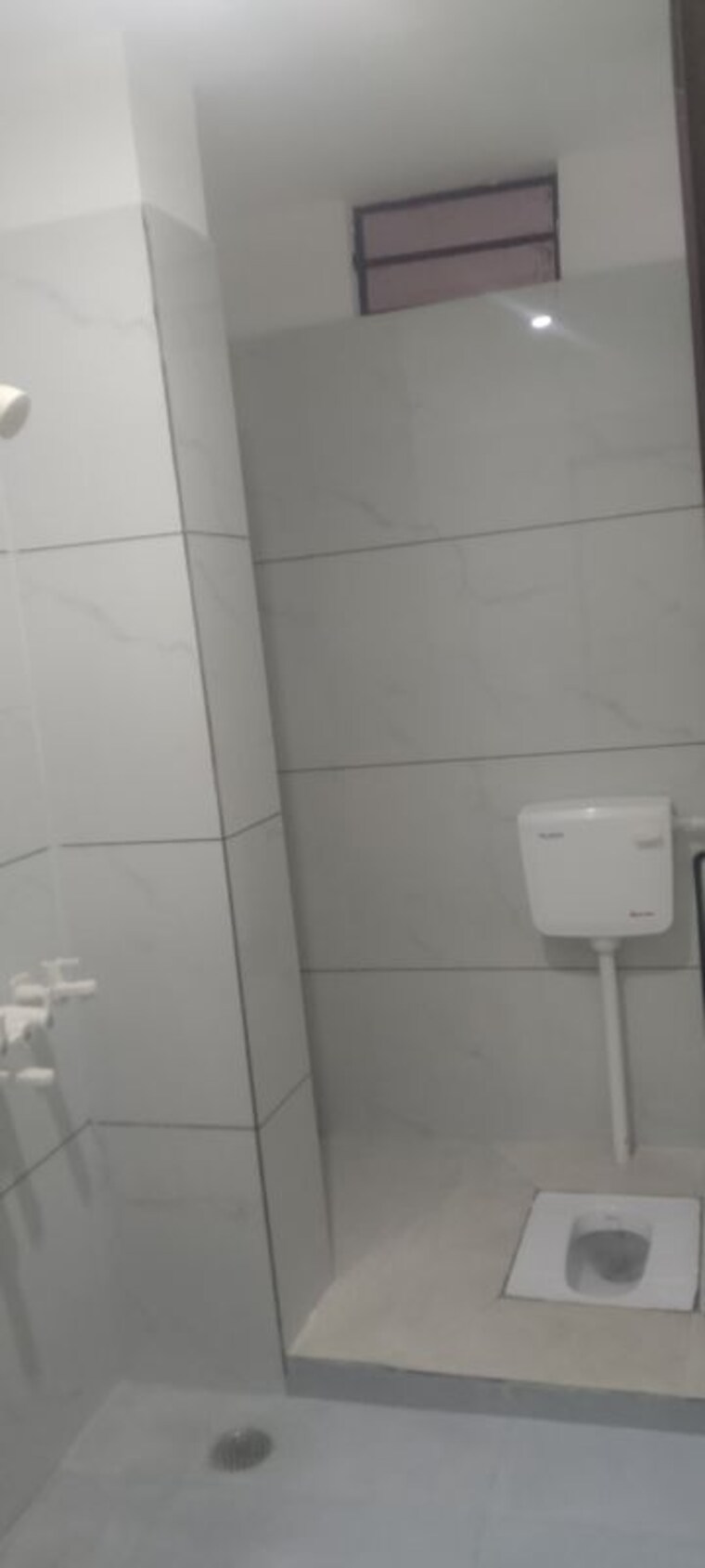 Bathroom, arun-yamuna-enclave 2 Bedroom 1400 Sq.Ft. Builder Floor In Sector 30 Faridabad 9915769