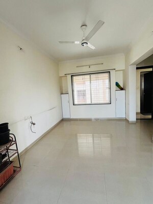 Room in 2 BHK Apartment at Lalwani Vastu, Viman Nagar – for Rent