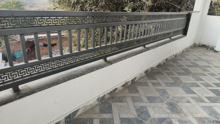 Exterior View, parklands 4 Bedroom 250 Sq.Yd. Builder Floor In Sector 85 Faridabad 9915887