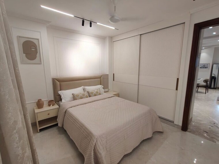 Bedroom, ansal-api-versalia 4 Bedroom 2430 Sq.Ft. Builder Floor In Sector 67a Gurgaon 9916086