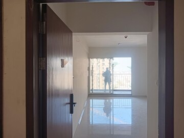 Room in 3 BHK Apartment at Pride Purple Park Titan, Hinjewadi – for Rent