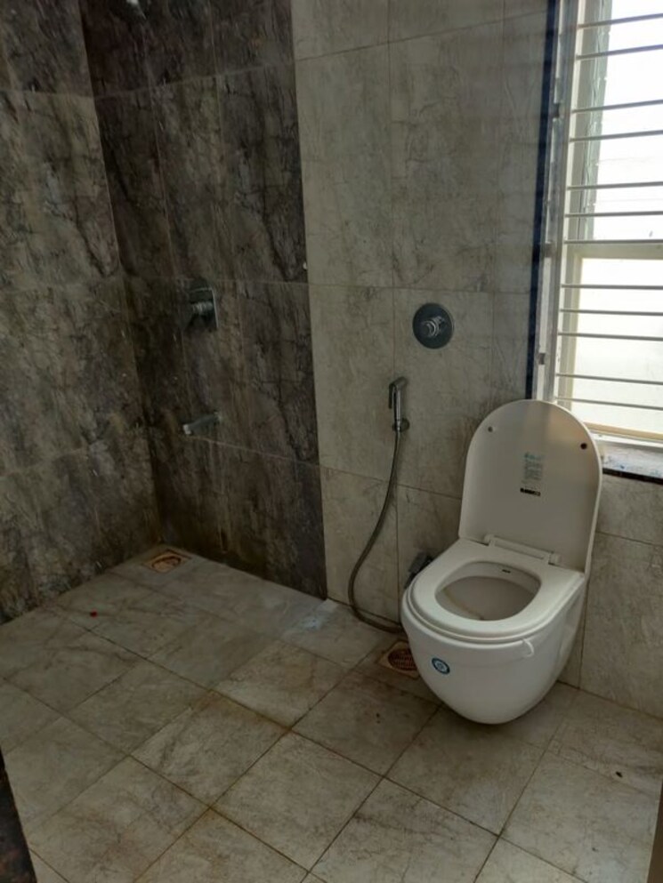 Bathroom, purva-aspire 3 Bedroom 1500 Sq.Ft. Apartment In Bavdhan Pune 9916113