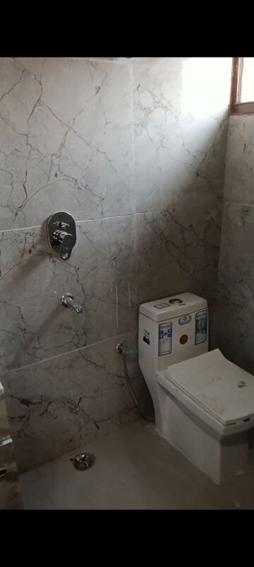 Bathroom in 2 BHK Builder Floor at Vasundhara Sector 1 – for Sale