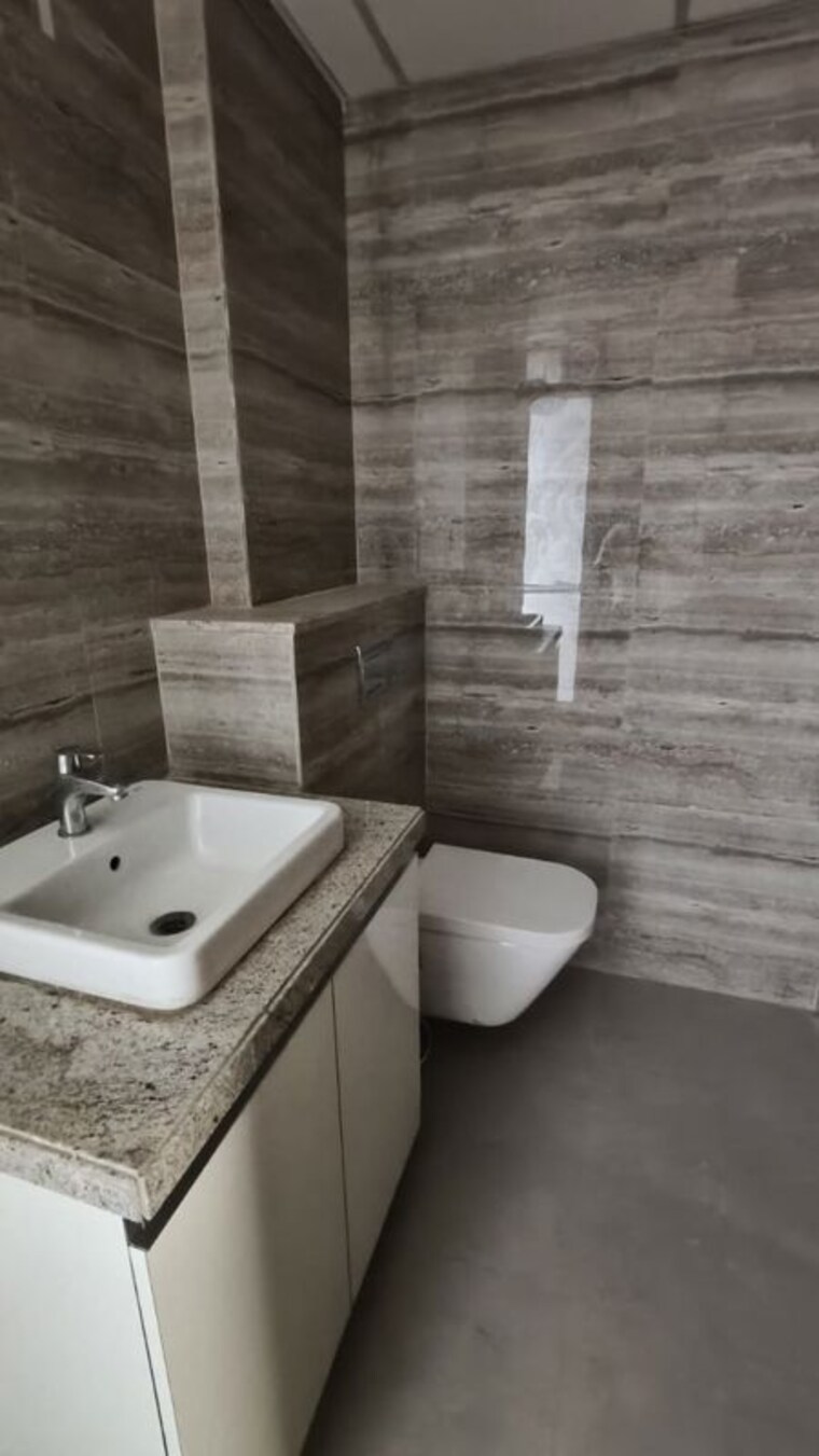 Bathroom, runwal-nirvana 3 Bedroom 1350 Sq.Ft. Apartment In Parel Mumbai 9916197