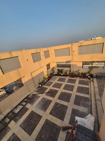 3 BHK Apartment – Exterior View View at Santacruz West - for Rent