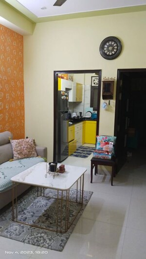 Living Room in 2 BHK Builder Floor at Global Arcade, Sector 42 – for Rent