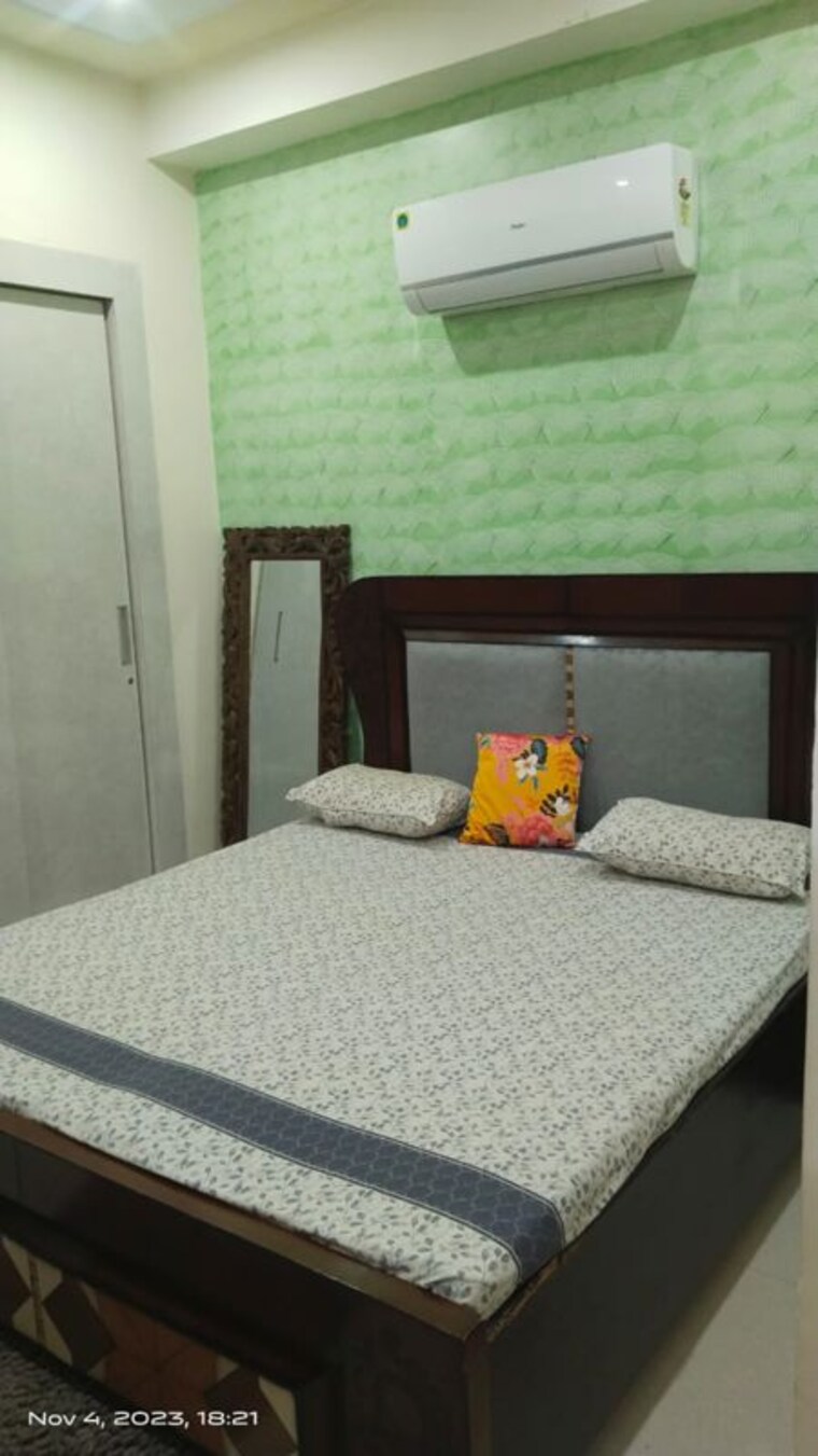 Bedroom, global-arcade 2 Bedroom 1200 Sq.Ft. Builder Floor In Sector 42 Gurgaon 9916312