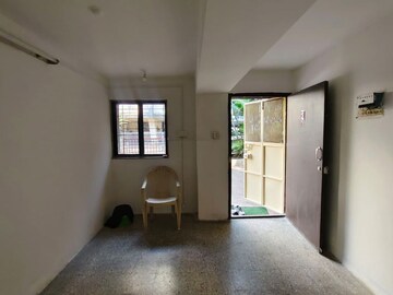 Room in 3 BHK Independent House at Kapil Malhar Apartment, Baner – for Rent