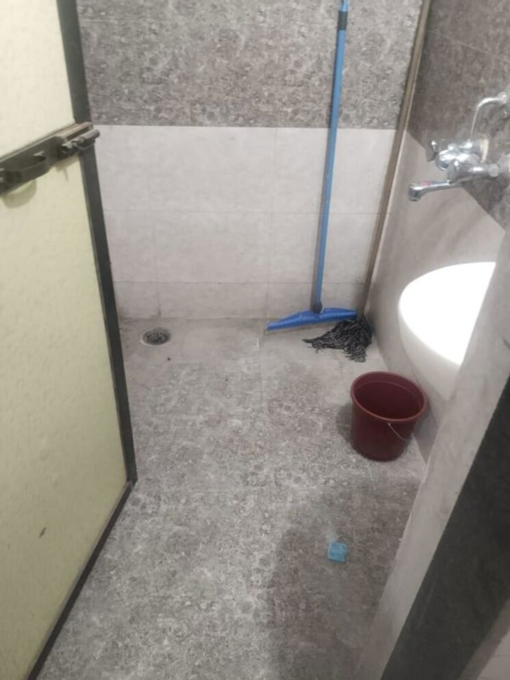 Bathroom, deep-classic-tower 1 Bedroom 645 Sq.Ft. Apartment In Vasai East Palghar 9911220