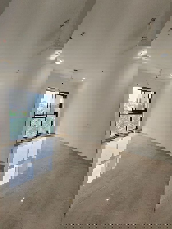 4 BHK Apartment For Sale in Kalpataru Magnus