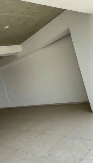 Room in  Office Space at Navrangpura – for Rent