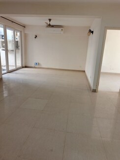 4 BHK + Servant Room Apartment For Sale in BPTP Park Prime
