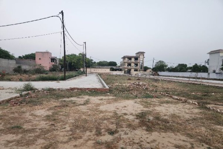 Exterior View, knowledge park v greater noida  194 Sq.Yd. Plot In Knowledge Park V Greater Noida Greater Noida 9916532