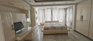 Bedroom in 4 BHK Apartment at Hoysala Landmark, Sanjay Nagar – for Rent
