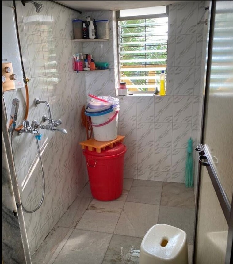 Bathroom, lokmanya nagar 1 Bedroom 489 Sq.Ft. Builder Floor In Lokmanya Nagar Thane 9916655