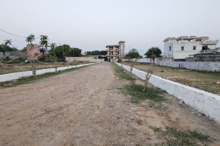 undefined, knowledge park v greater noida  238 Sq.Yd. Plot In Knowledge Park V Greater Noida Greater Noida 9916556