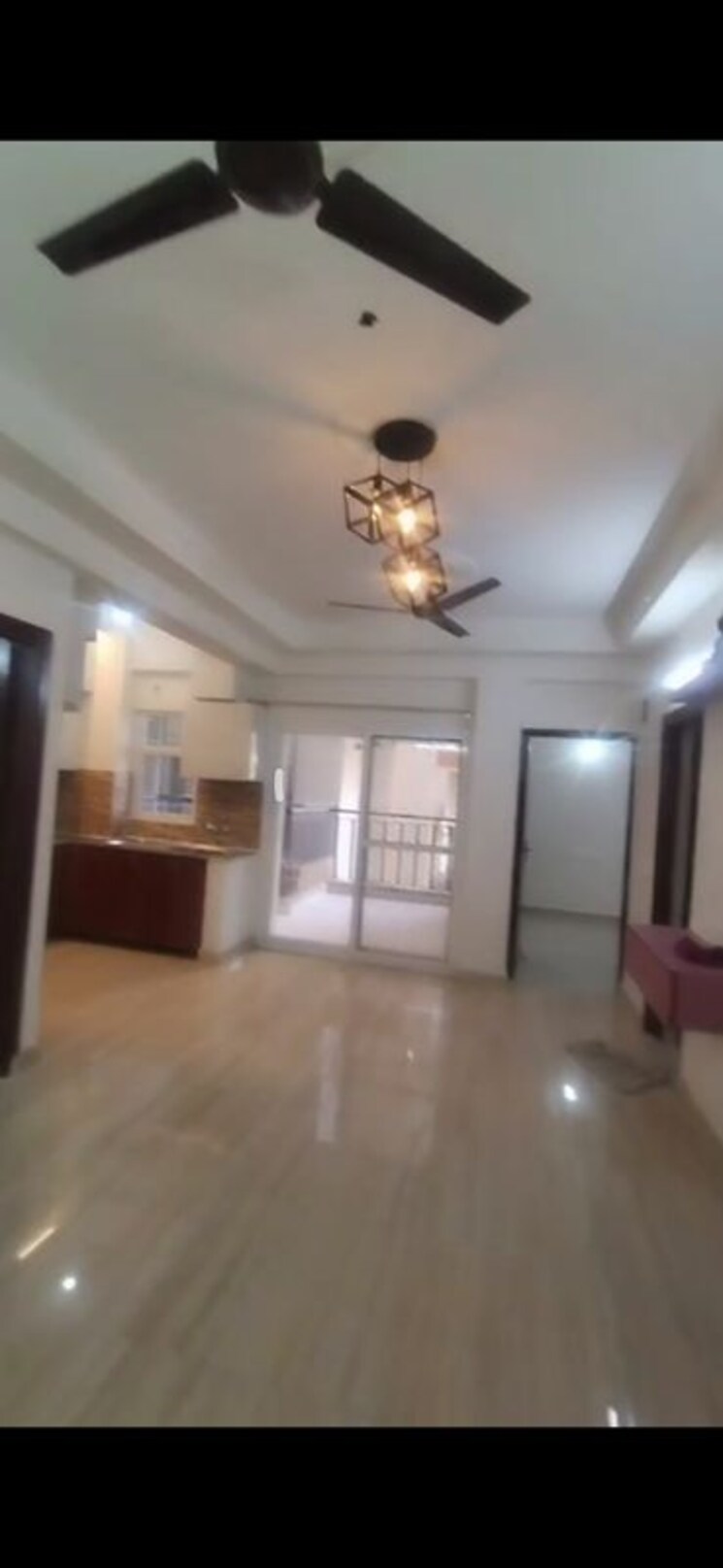 Living Room, amrapali-centurian-park 2 Bedroom 995 Sq.Ft. Apartment In Tech Zone 4 Greater Noida Greater Noida 9916788