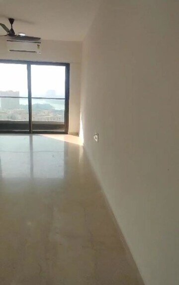 Room in 2 BHK Apartment at Kanakia Silicon Valley, Powai – for Sale