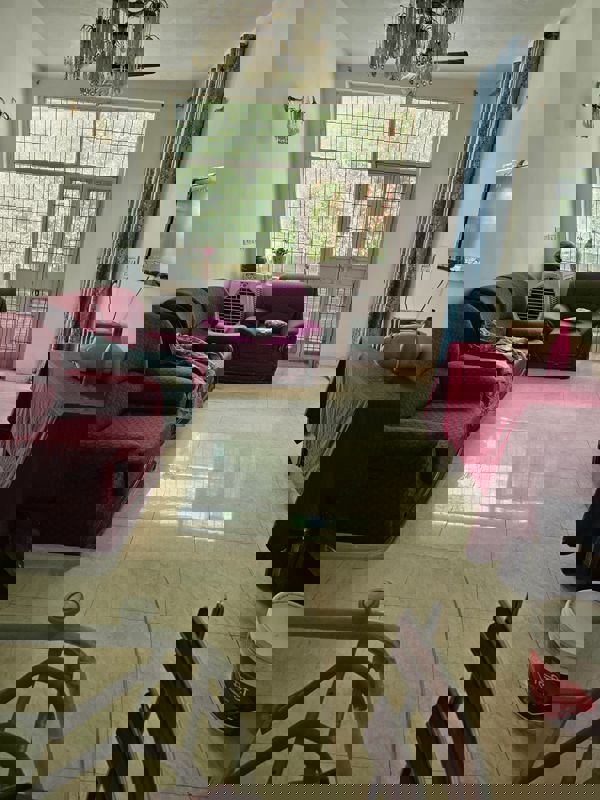 2 BHK Builder Floor For Rent in Saket