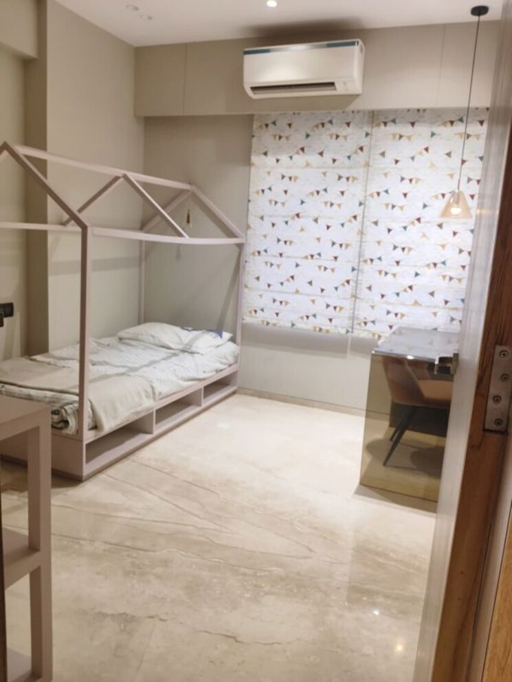 Kitchen, jagatpur 3 Bedroom 241 Sq.Yd. Apartment In Jagatpur Ahmedabad 9916813