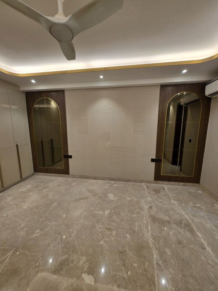 Room, adani-samsara 4 Bedroom 2403 Sq.Ft. Builder Floor In Sector 60 Gurgaon 9916849