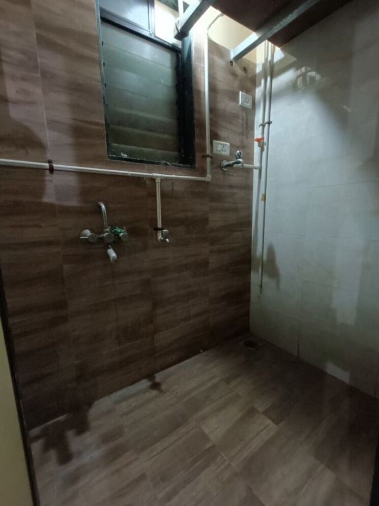 Bathroom, radhey-residency-2 1 Bedroom 680 Sq.Ft. Apartment In New Panvel Navi Mumbai 9917039