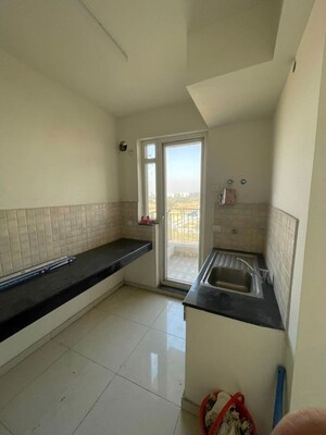 Kitchen in 3 BHK Apartment at BPTP Discovery Park, Sector 80 – for Rent