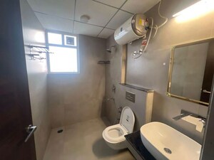 Master Bedroom in 4 BHK Apartment at Malwa Escon Primera, International Airport Road – for Sale