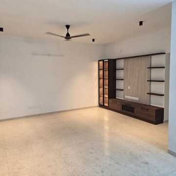 Room in 3.5 BHK Apartment at Sobha Victoria Park, Byrathi – for Rent