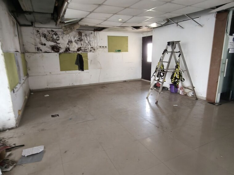 Floor Plan, proxima Commercial Office Space 5600 Sq.Ft. In Vashi Sector 30a Navi Mumbai 9917177