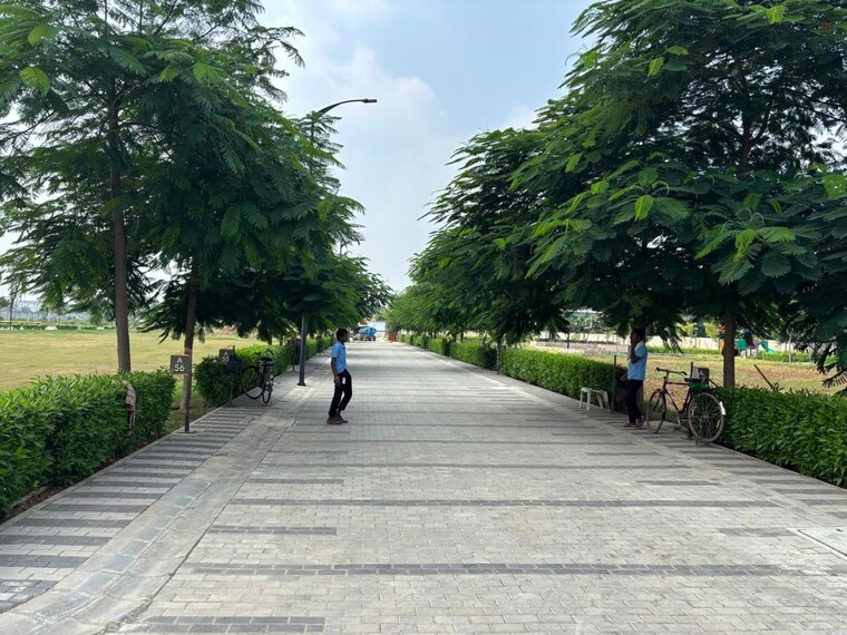 Exterior View, bptp-parkland-pride  420 Sq.Yd. Plot In Sector 77 Faridabad 9917178