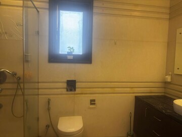 Bathroom in 2 BHK Apartment at Suncity Avenue 76, Sector 76 – for Sale