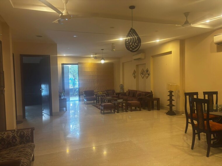 Living Room, suncity-avenue-76 2 Bedroom 626 Sq.Ft. Apartment In Sector 76 Gurgaon 9917195