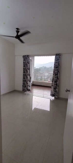 Room in 1 BHK Apartment at Pandit Javdekar Red Earth, Pirangut – for Rent