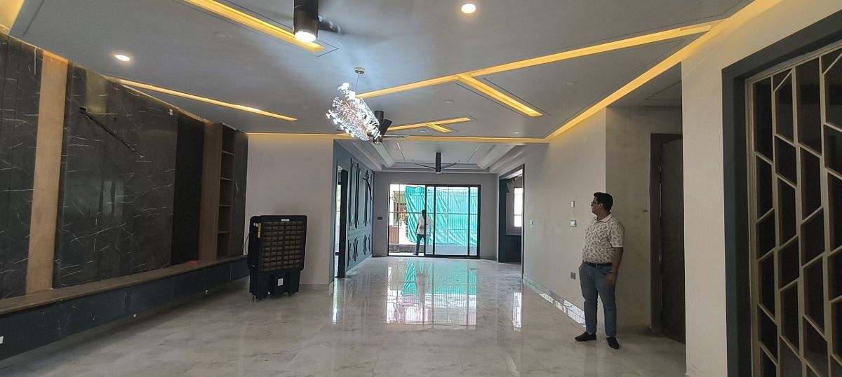 4 BHK + Pooja Room Builder Floor For Sale in Parklands