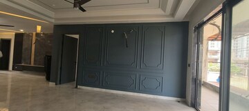 Furnished Amenities in 4 BHK Builder Floor at Parklands, Sector 85 – for Sale