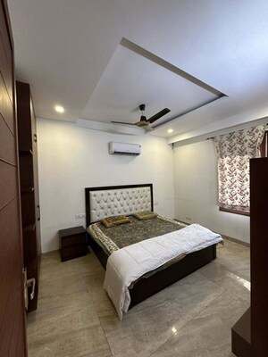 2 BHK Apartment For Rent in Essentia Homes, Vip Road