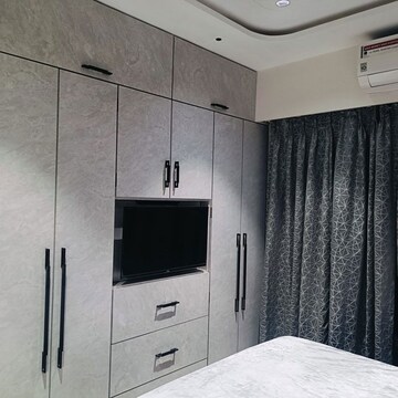 Bathroom in 3 BHK Apartment at Ansal Whispering Meadows, Mulund West – for Rent