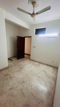 2 BHK Builder Floor For Rent in Malviya Nagar