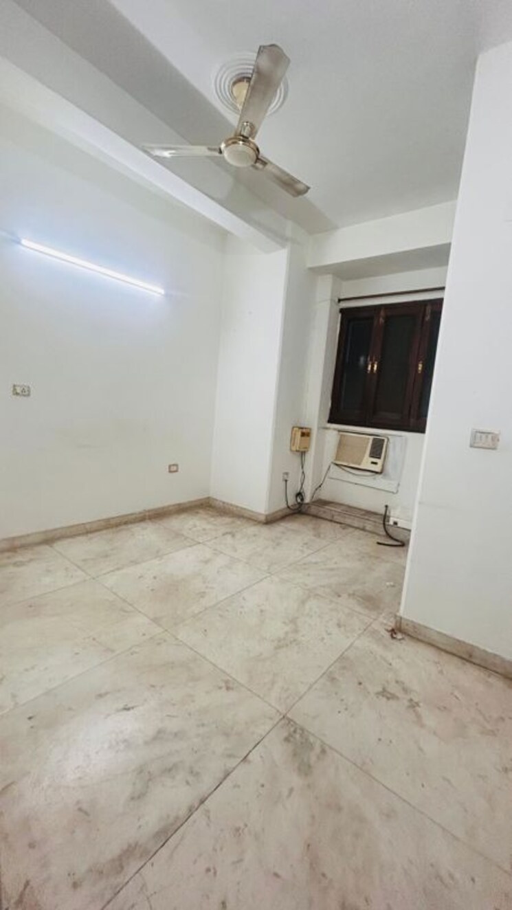 Room, malviya nagar 2 Bedroom 1100 Sq.Ft. Builder Floor In Malviya Nagar Delhi 9909624