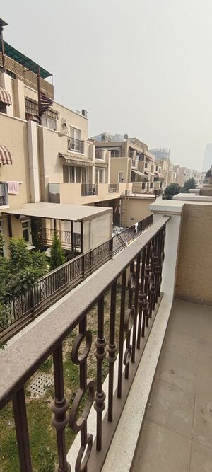 3 BHK Apartment For Rent in Emaar Emerald Floors Premier, Sector 65